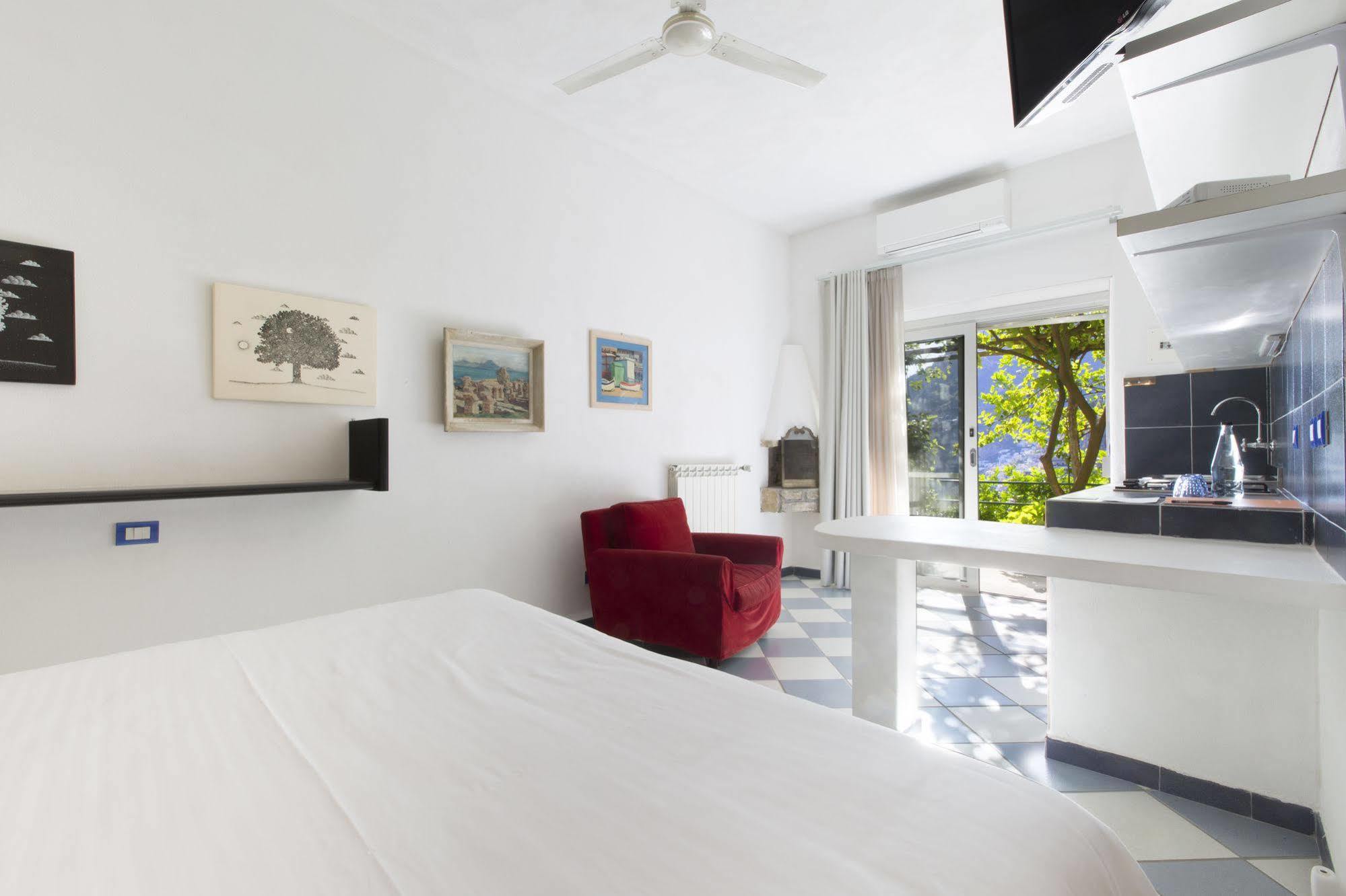 Aparthotel I Giardini Dei Sensi Positano Exteriér fotografie
