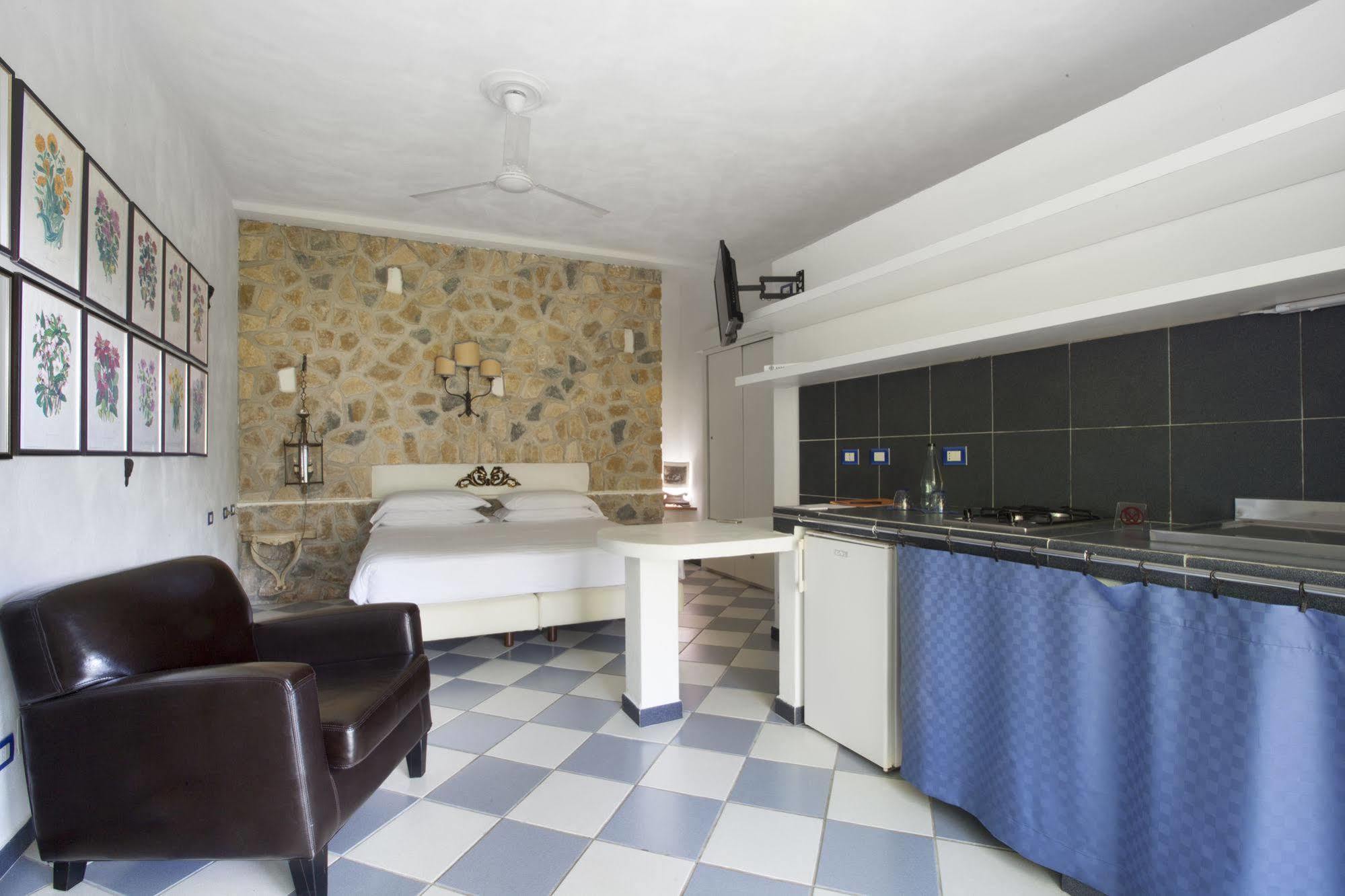 Aparthotel I Giardini Dei Sensi Positano Exteriér fotografie
